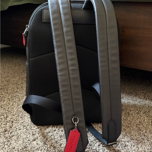 Coach Graham Backpack - Picture 2 of 2